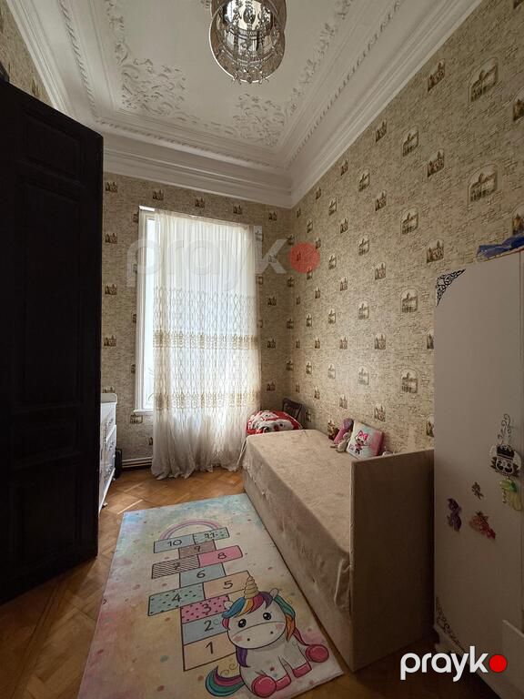 Satılır 4 otaqlı köhnə tikili 140 m² — Mənzil, Bakı (9)