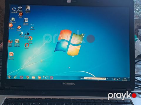 Noutbuk Toshiba — Qazax