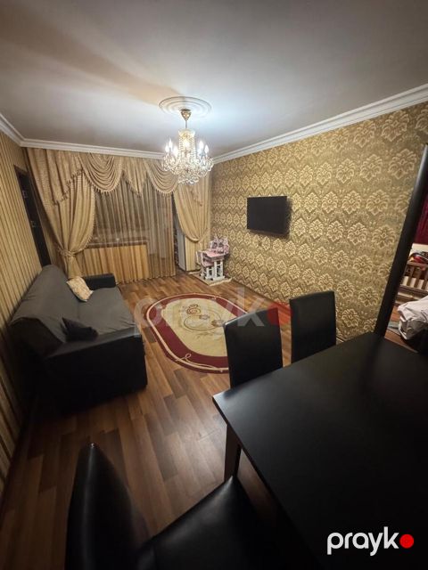Satılır 3 otaqlı köhnə tikili 55 m²