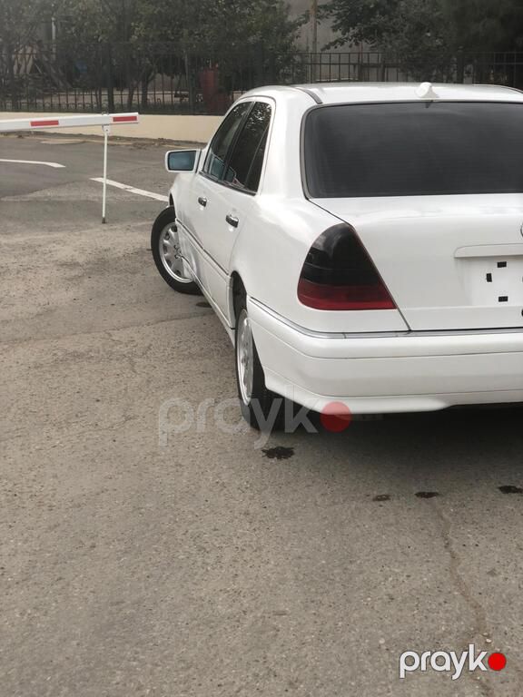 Mercedes C 230, 2.3 L, 1999 il, 348 000 km — Avtomobillər, Bakı (5)