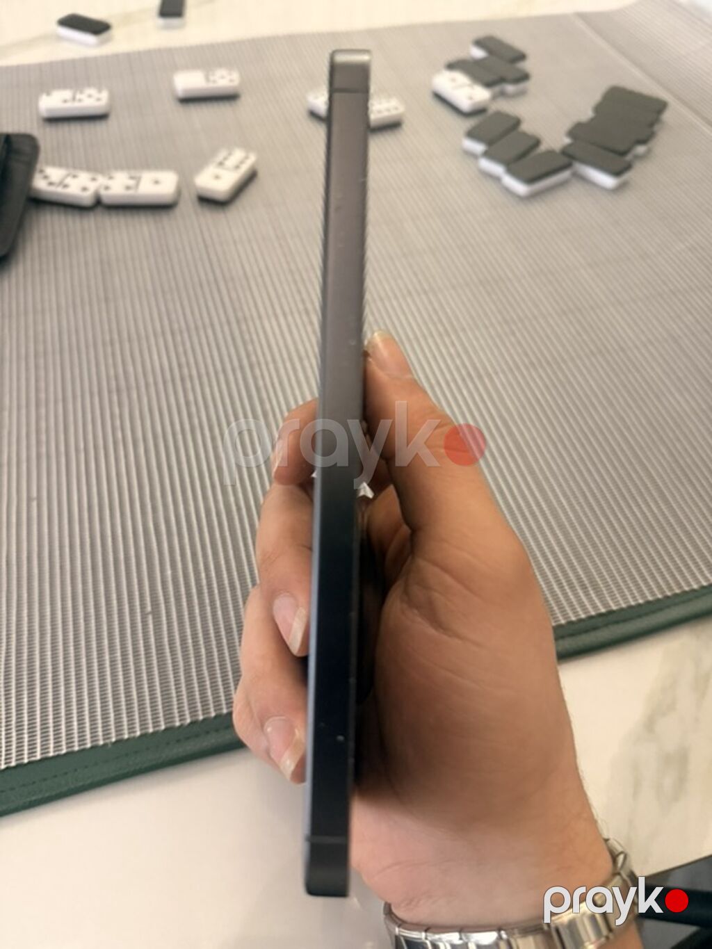 Samsung Galaxy S24 FE, 128 GB, rəng - Boz, Barmaq izi, Simsiz şarj, İki sim kartlı — Samsung, Masazır (3)