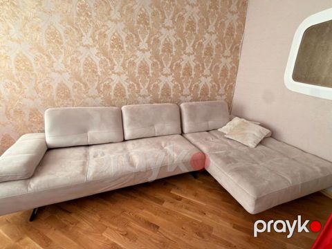 Divan, İşlənmiş — Bakı