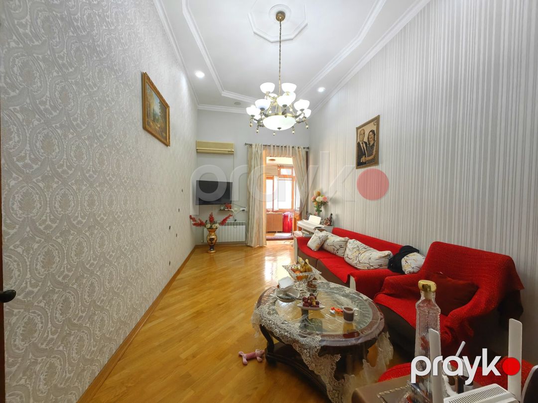 Satılır 3 otaqlı köhnə tikili 98 m² — Mənzil, Bakı (9)