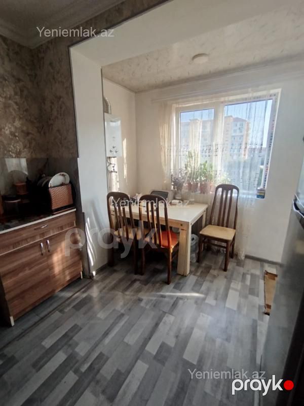 Satılır 1 otaqlı Bina evi menzil (Köhnə tikili), 42 m², 10-cu mikrorayon — Mənzil, Sumqayıt (4)