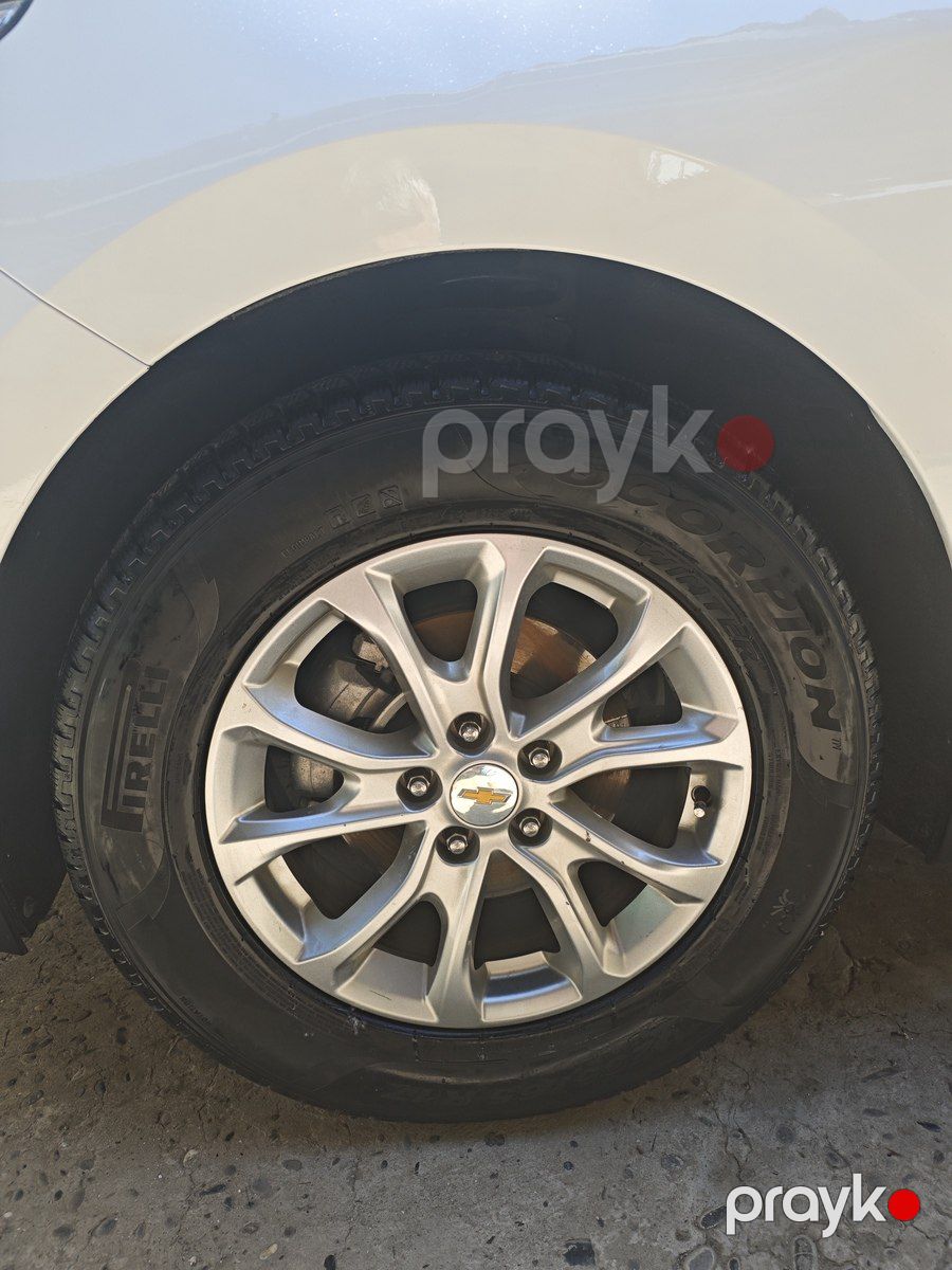 Pirelli təkərləri 235/65 R17 — Ehtiyat hissələri və aksesuarlar, Bakı (2)