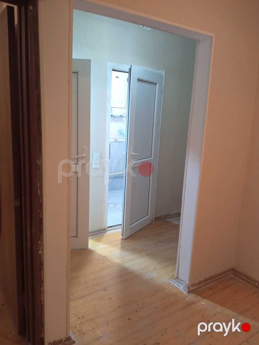İcarəyə verilir 2 otaqlı köhnə tikili 70 m² — Mənzil, Bakı (10)