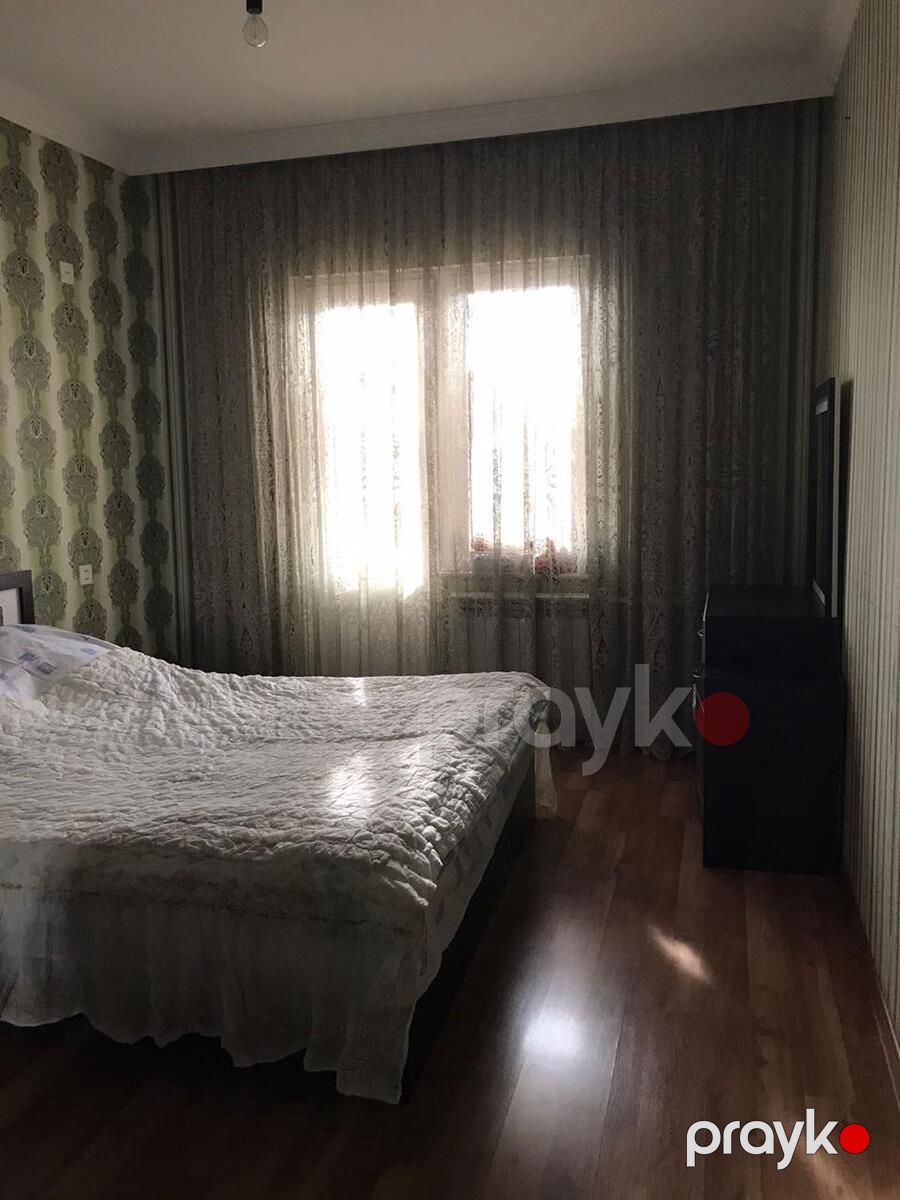 Satılır 2 otaqlı köhnə tikili 60 m² — Mənzil, Bakı (3)