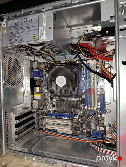 Salam işlək Kamputerdi bircə Usb 3.0 portunun 1 i işləmir 2 ədəddi — Bakı