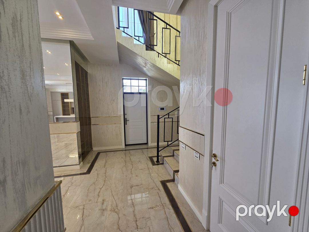 İcarəyə verilir 4 otaqlı həyət evi/bağ evi 250 m² — Ev, villa, Bakı (10)