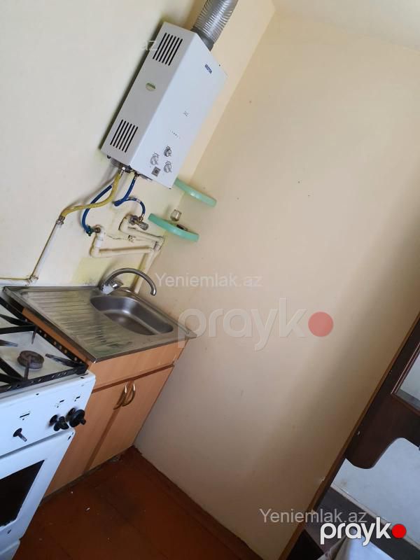 Satılır 1 otaqlı Bina evi menzil (Köhnə tikili), 32 m², 3-cü mikrorayon — Mənzil, Sumqayıt (6)