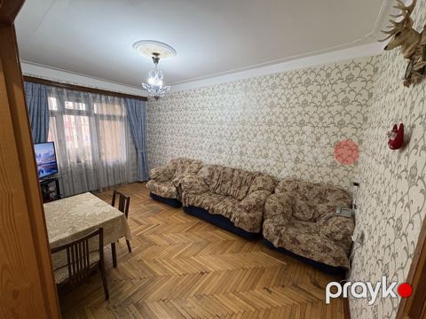 Satılır 3 otaqlı köhnə tikili 80 m² — Bakı