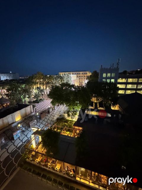 İcarəyə verilir 5 otaqlı köhnə tikili 140 m² — Bakı