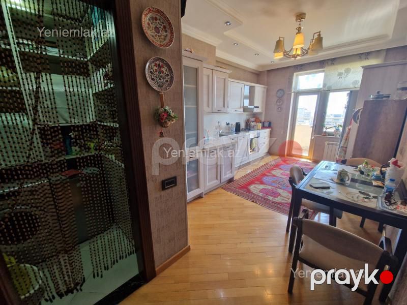 Satılır 4 otaqlı Bina evi menzil (Yeni tikili), 160 m², Nərimanov rayonu — Mənzil, Bakı (8)