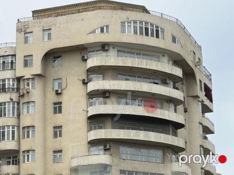 Satılır 4 otaqlı Bina evi menzil (Yeni tikili), 300 m², Binəqədi rayonu — Bakı
