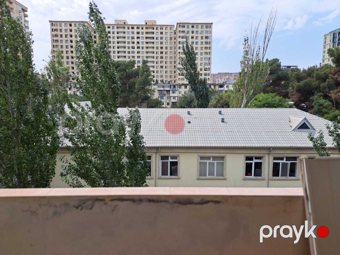 Satılır 1 otaqlı köhnə tikili 27 m² — Mənzil, Bakı (2)