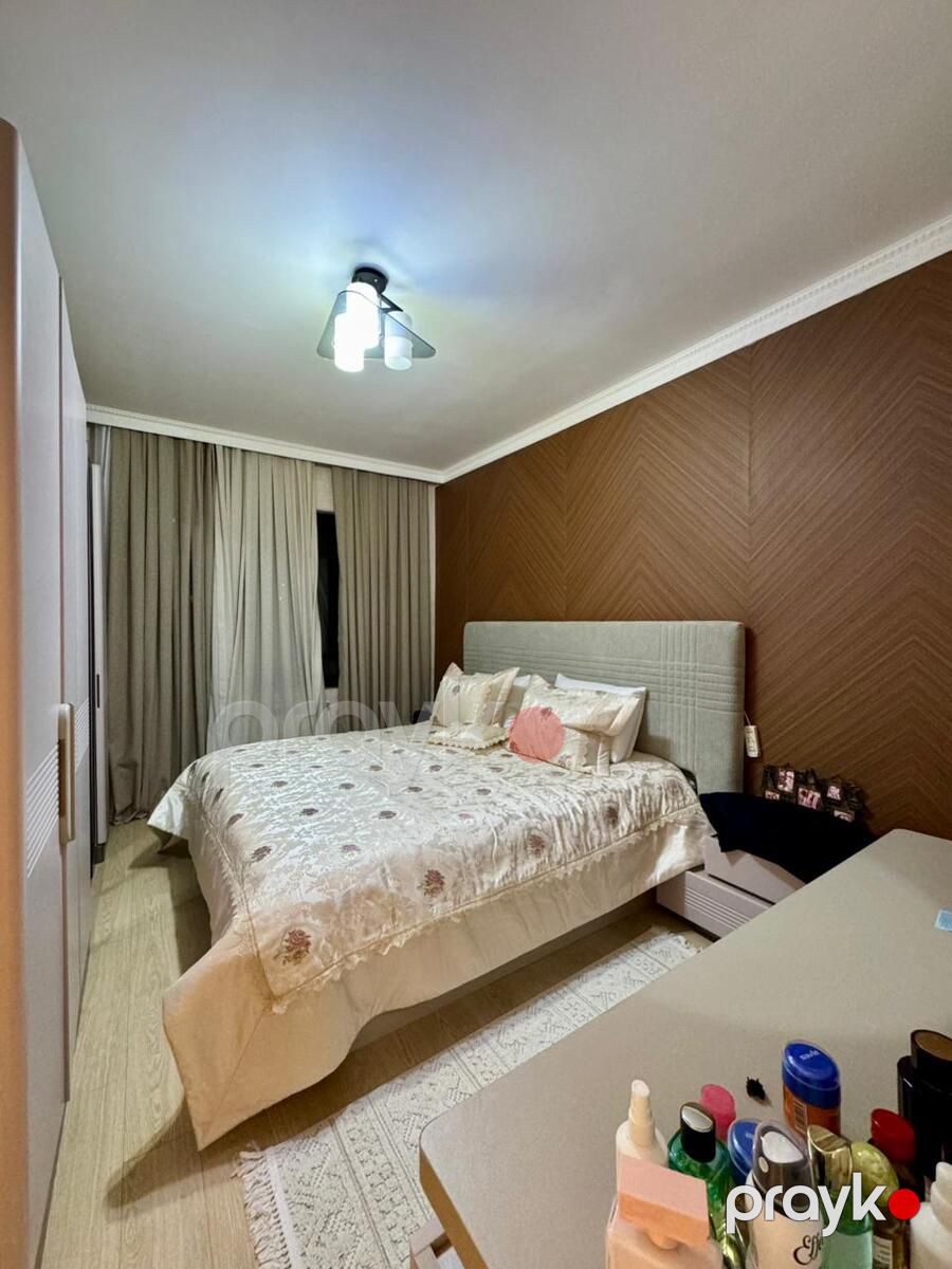 Satılır 4 otaqlı köhnə tikili 110 m² — Mənzil, Bakı (8)