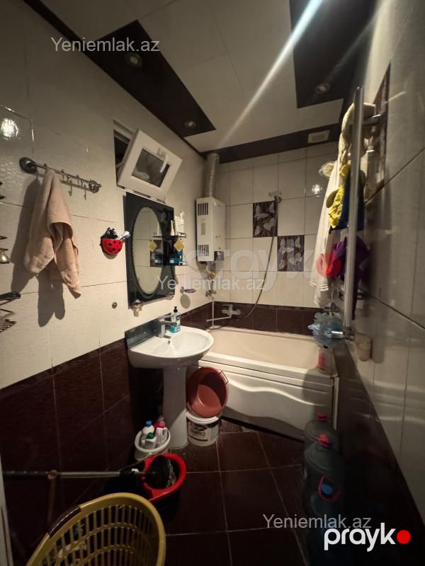 Satılır 3 otaqlı Bina evi menzil (Köhnə tikili), 85 m², Xətai rayonu — Mənzil, Bakı (9)