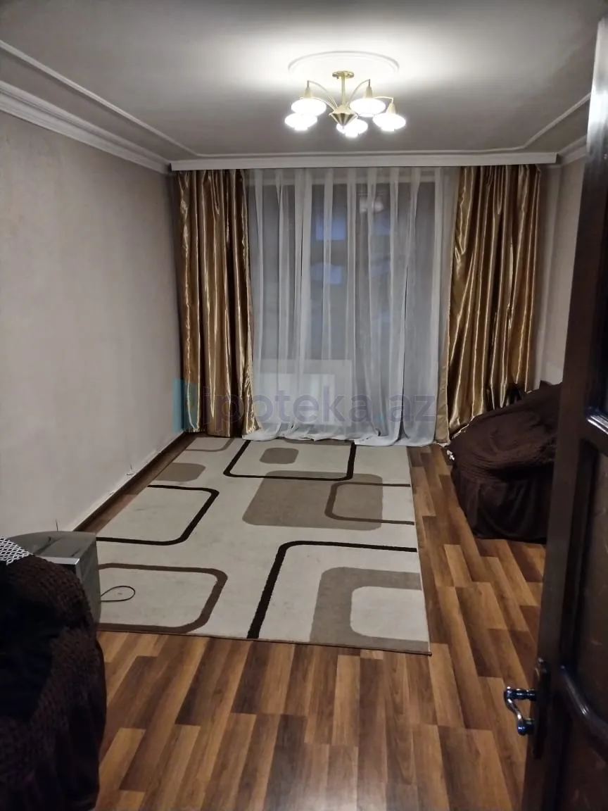Satılır: 3 Otaq, Köhnə tikili, Yasamal r., 80.00 m² — Mənzil (2)