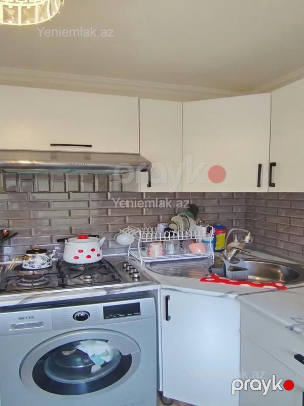 Satılır 2 otaqlı Bina evi menzil (Köhnə tikili), 50 m², 3-cü mikrorayon — Mənzil, Sumqayıt (6)