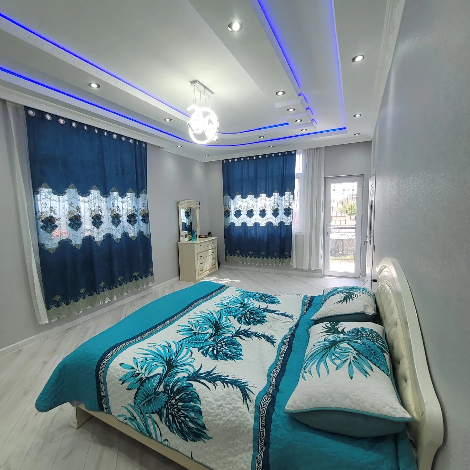 Zığ, 7 otaqlı Həyət evi satılır - 408 m², 3 mərtəbə, 1 sot — Ev, villa, Bakı (3)