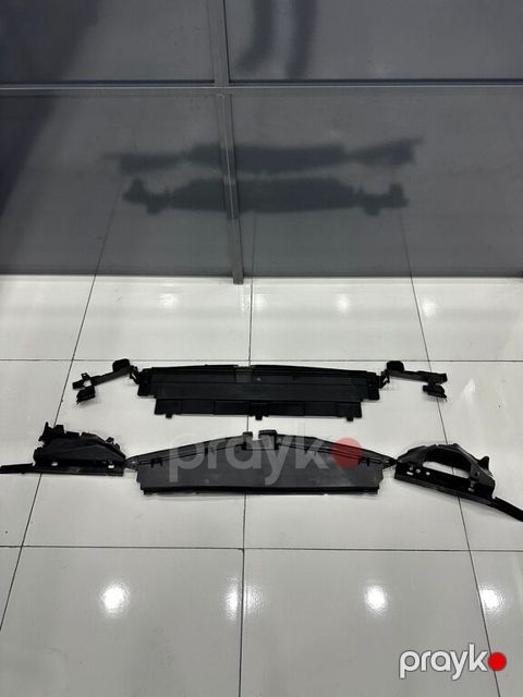 "Chevrolet Equinox" radiator ekranı — Bakı