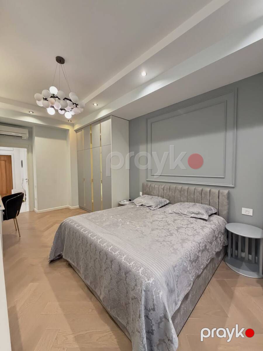 Satılır 4 otaqlı yeni tikili 324 m² — Mənzil, Bakı (8)