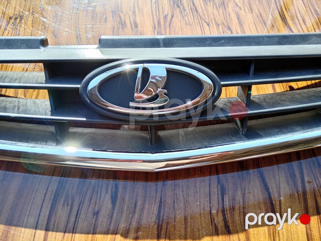 Lada ön radiator barmaqlığı (emblemli) - Model uyğunluğu: Lada (VAZ) — Kuzov hissələri, Ağcabədi (2)
