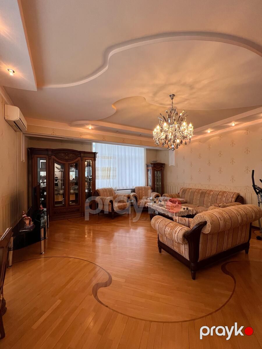 Satılır 4 otaqlı yeni tikili 185 m² — Mənzil, Bakı (9)