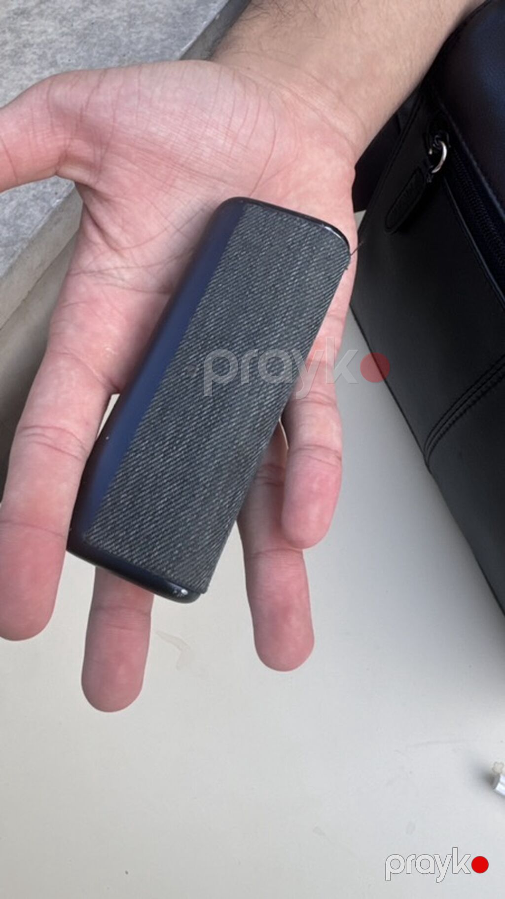 190 manata almisam, idealdi isdiyir problemi yoxdu. Case in — Elektronik siqaretlər, Digah (2)
