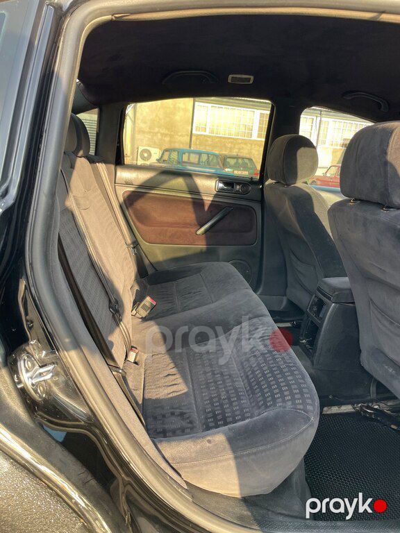 Volkswagen Passat, 1.8 L, 2002 il, 354 652 km — Avtomobillər, Bakı (8)