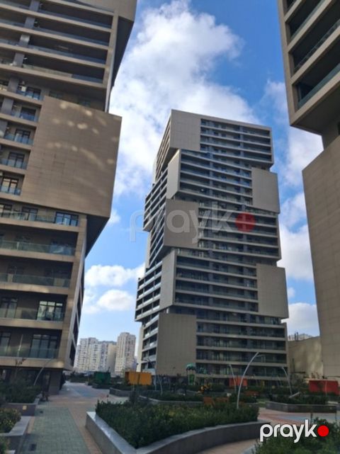 Satılır 3 otaqlı yeni tikili 148 m² — Bakı