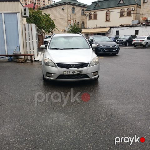 Kia Ceed, 1.6 L, 2010 il, 345 000 km — Bakı