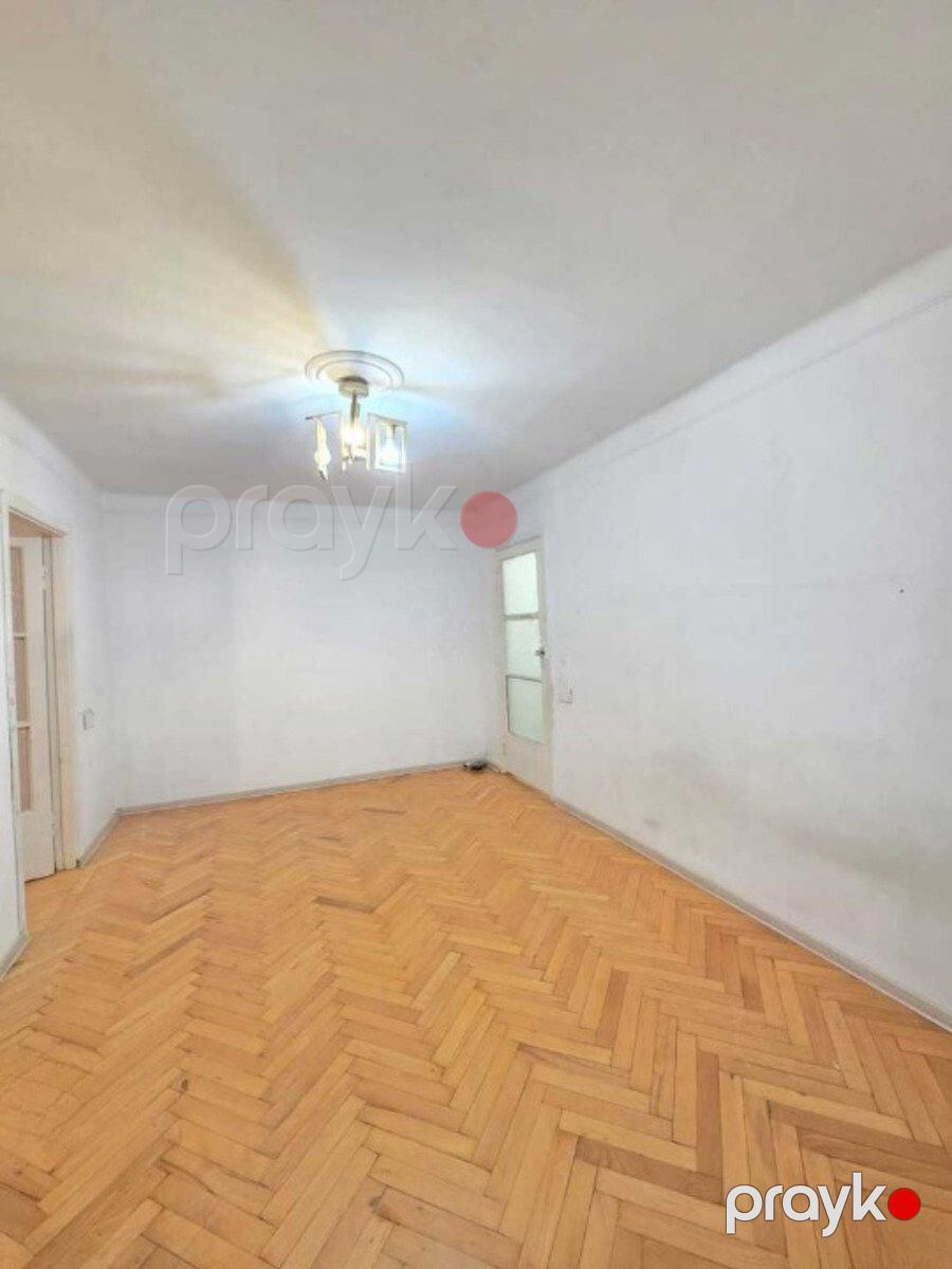 Satılır 2 otaqlı köhnə tikili 55 m² — Mənzil, Bakı (3)