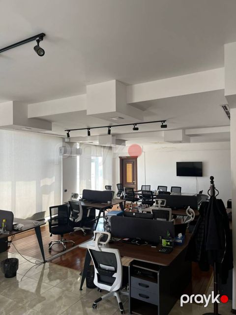İcarəyə verilir 3 otaqlı ofis 250 m² — Bakı