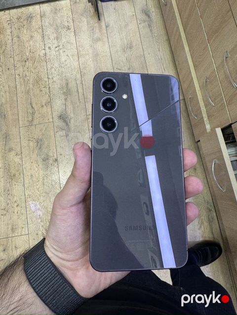 Samsung Galaxy S24 FE, 256 GB, rəng - Boz, Zəmanət, Sensor, Barmaq izi — Bakı
