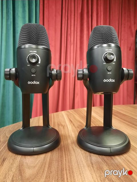 Godox Umic mikrofon 2 ədəd birlikdə - 300 AZN Çox az və səliqəli — Bakı