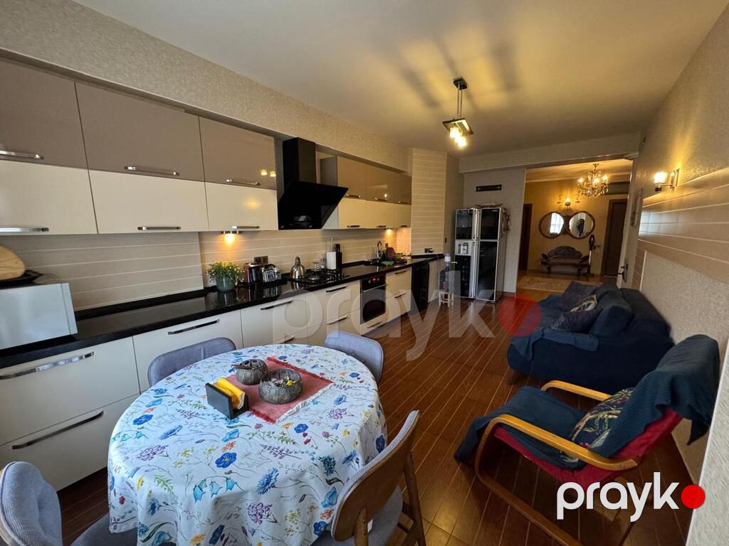 Satılır 4 otaqlı yeni tikili 210 m² — Mənzil, Bakı (11)