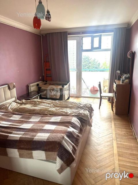 Satılır 3 otaqlı Bina evi menzil (Köhnə tikili), 49 m², Yasamal rayonu — Bakı
