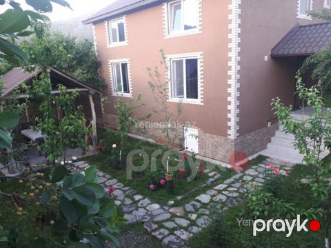Satılır 12 otaqlı Həyət evi / Villa, 135 m², Qəbələ — Qəbələ