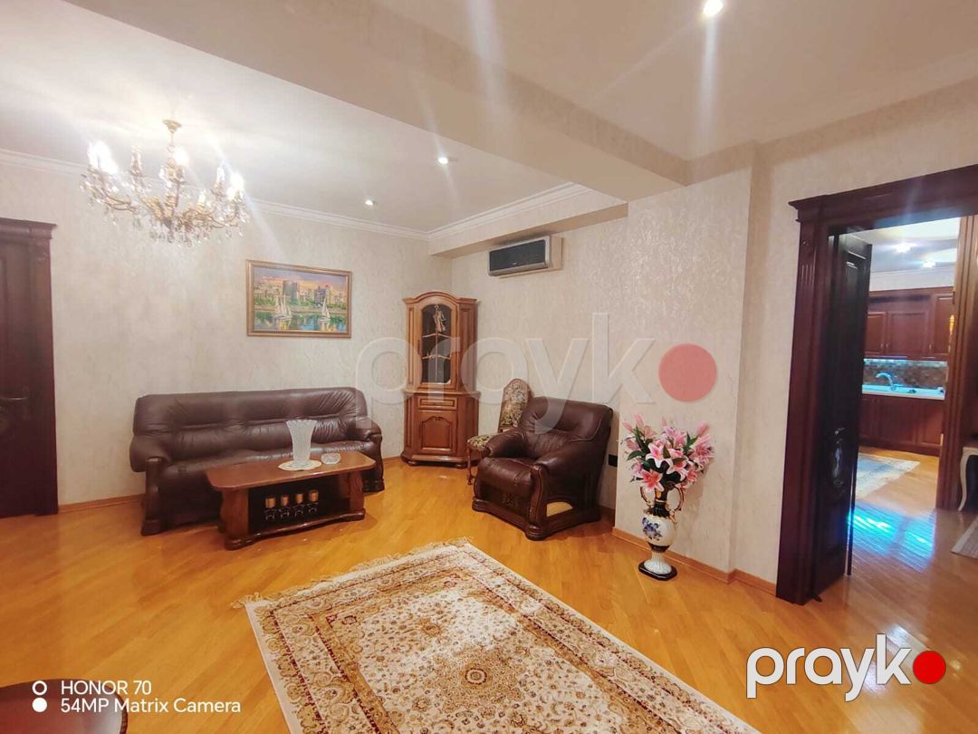 Satılır 4 otaqlı yeni tikili 240 m² — Mənzil, Bakı (3)