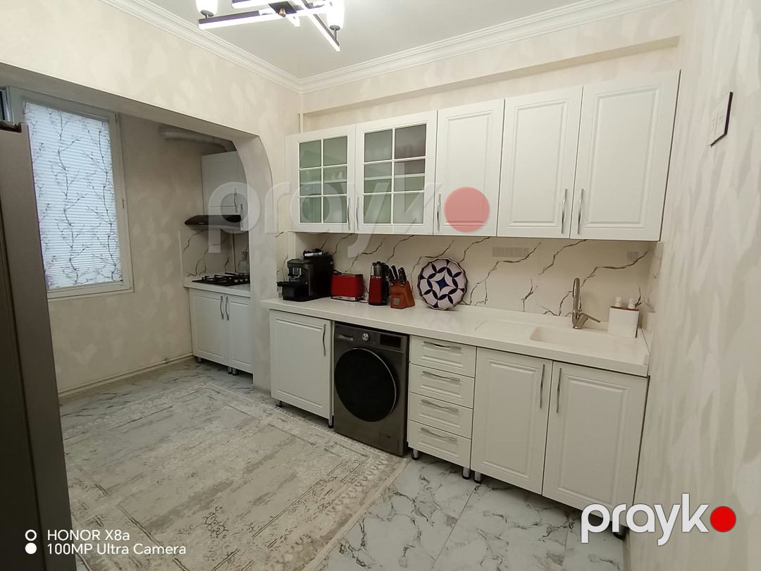Satılır 2 otaqlı köhnə tikili 65 m² — Mənzil, Bakı (5)