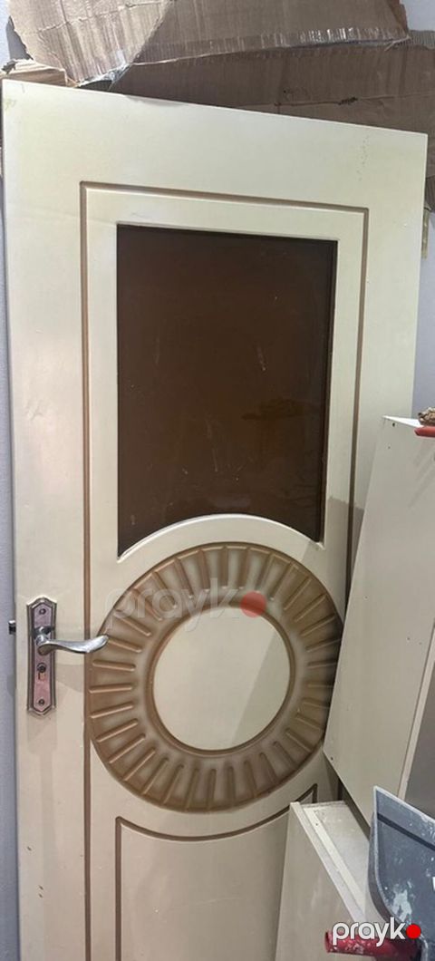 Məhsul: Otaq qapısı - Material: MDF/taxta əsaslı panel - Rəng: krem — Masazır