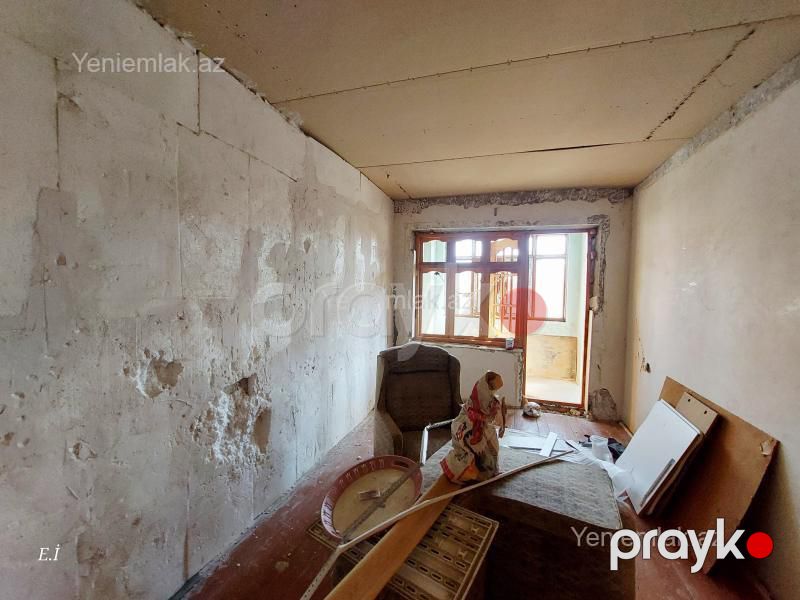 Satılır 4 otaqlı Bina evi menzil (Köhnə tikili), 85 m², 10-cu mikrorayon — Mənzil, Sumqayıt (3)