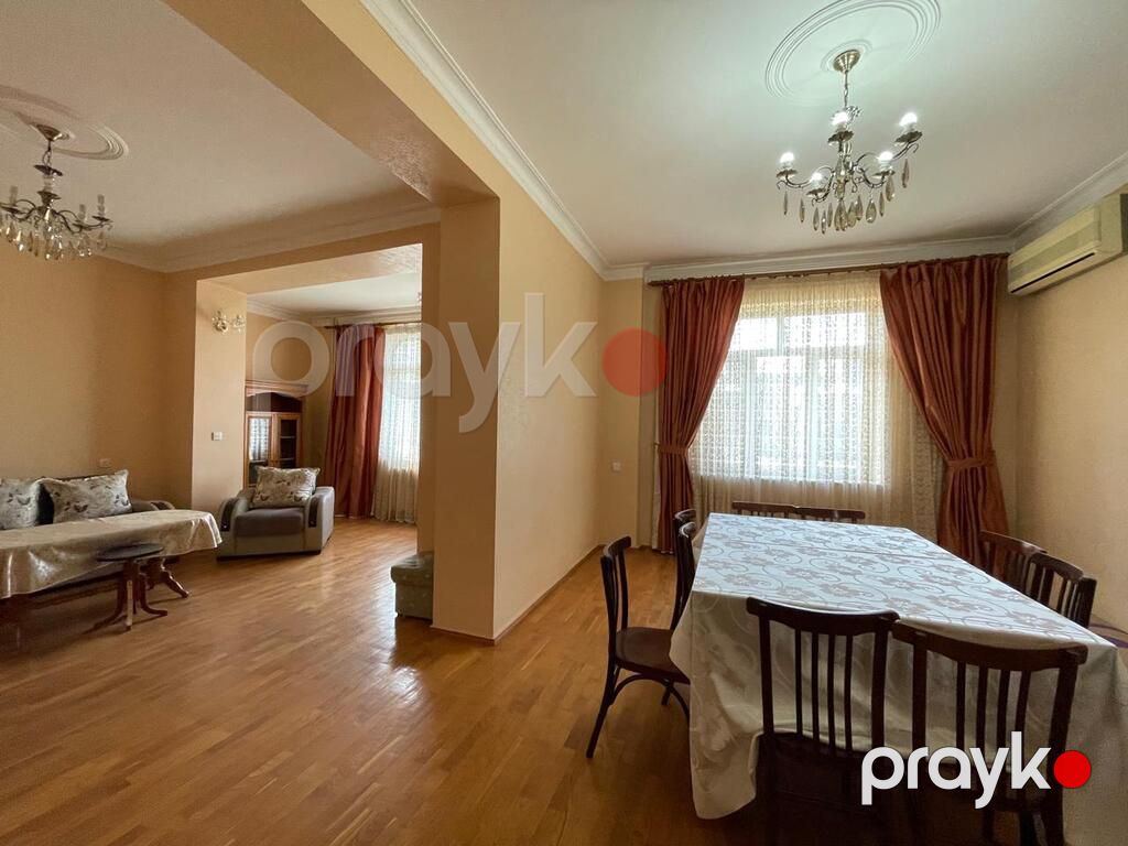 Satılır 6 otaqlı köhnə tikili 190 m² — Mənzil, Bakı (3)