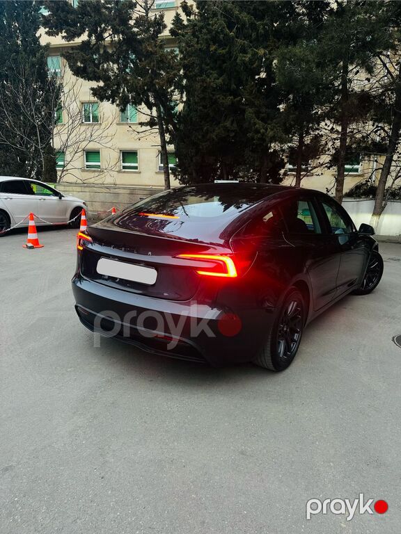 Tesla Model 3, 60 kWh, 2024 il, 63 000 km — Avtomobillər, Bakı (6)