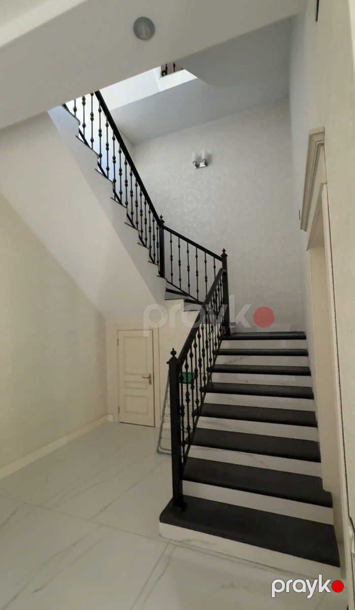 Satılır 6 otaqlı həyət evi/bağ evi 550 m² — Ev, villa, Bakı (7)