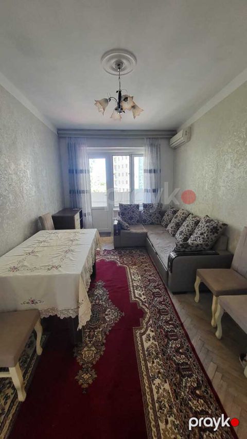 Satılır 2 otaqlı köhnə tikili 50 m² — Bakı