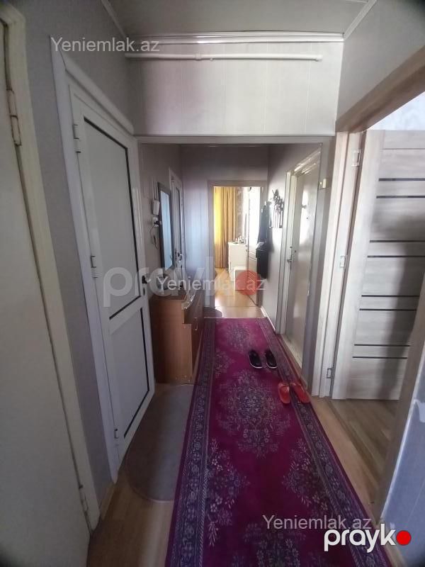 Satılır 2 otaqlı Bina evi menzil (Köhnə tikili), 58.7 m², 10-cu mikrorayon — Mənzil, Sumqayıt (6)