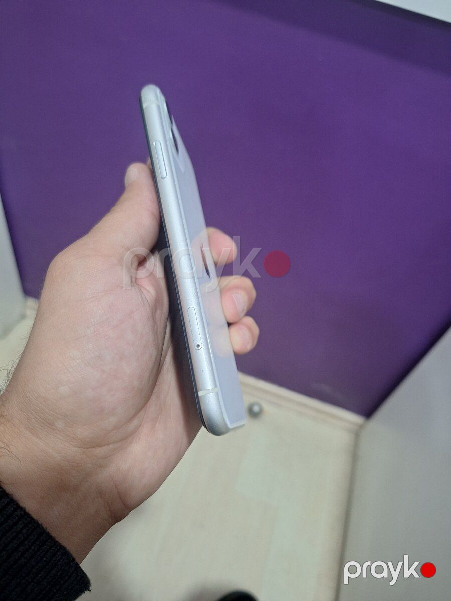 Apple iPhone 11 White 128GB/4GB — Smartfonlar, Bakı (4)