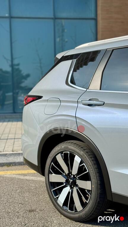 Mitsubishi Outlander, 2.4 L, 22.7 kWh, 2025 il, 3 810 km — Avtomobillər, Bakı (4)